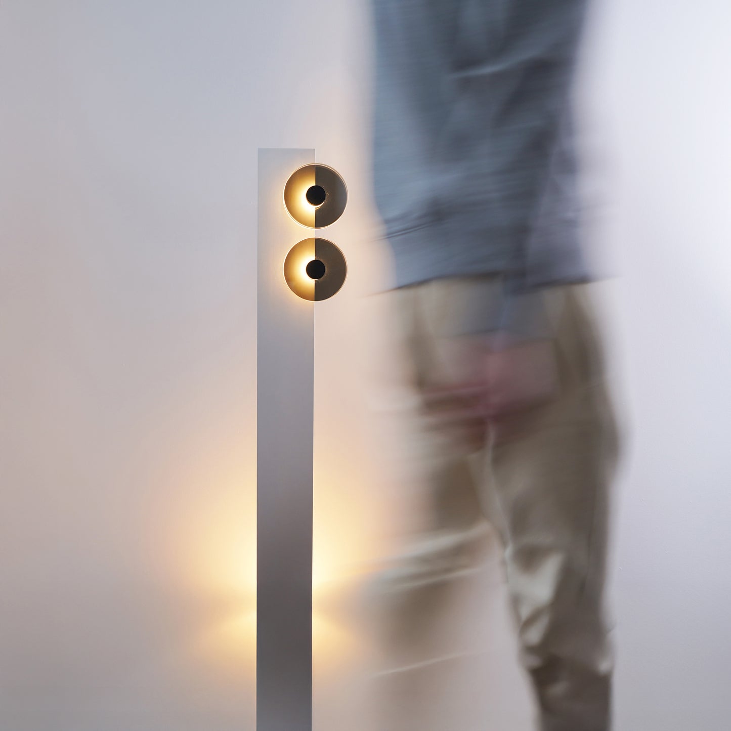 Overture Floor Lamp