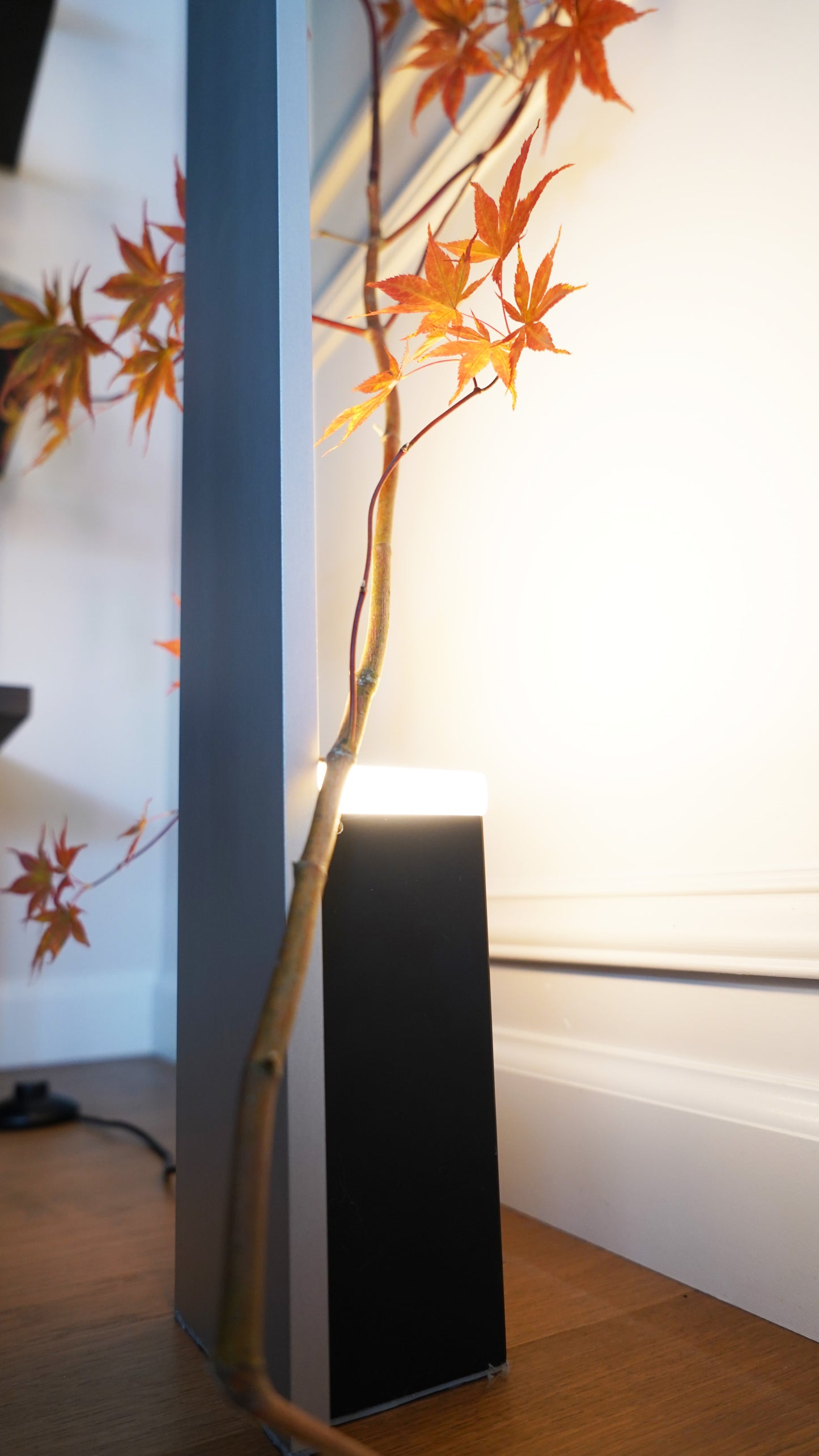 Overture Floor Lamp