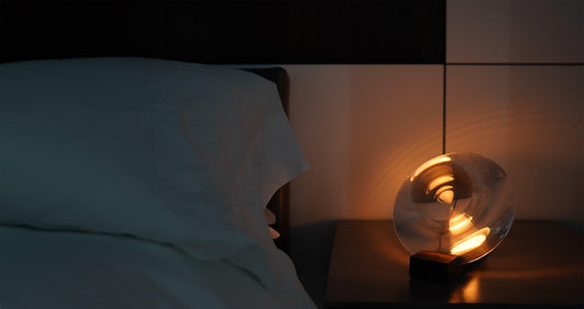 Dream Sailor: A Portable Table Lamp That Shines Differently from Every View - MIROR