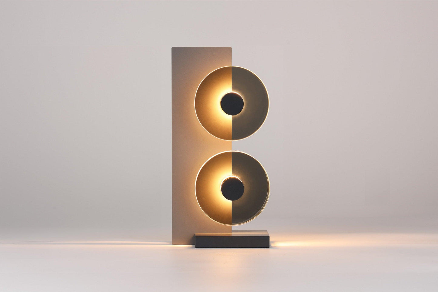 Overture Table Lamp - MIROR