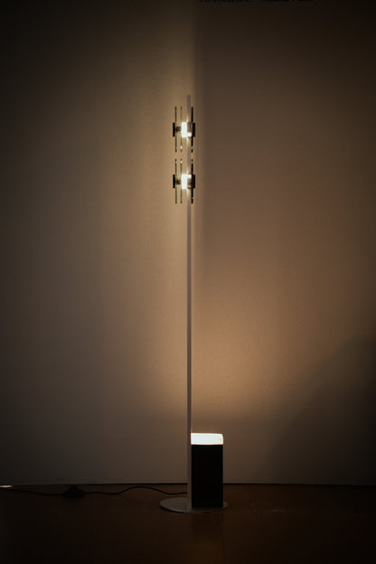 Overture Floor Lamp