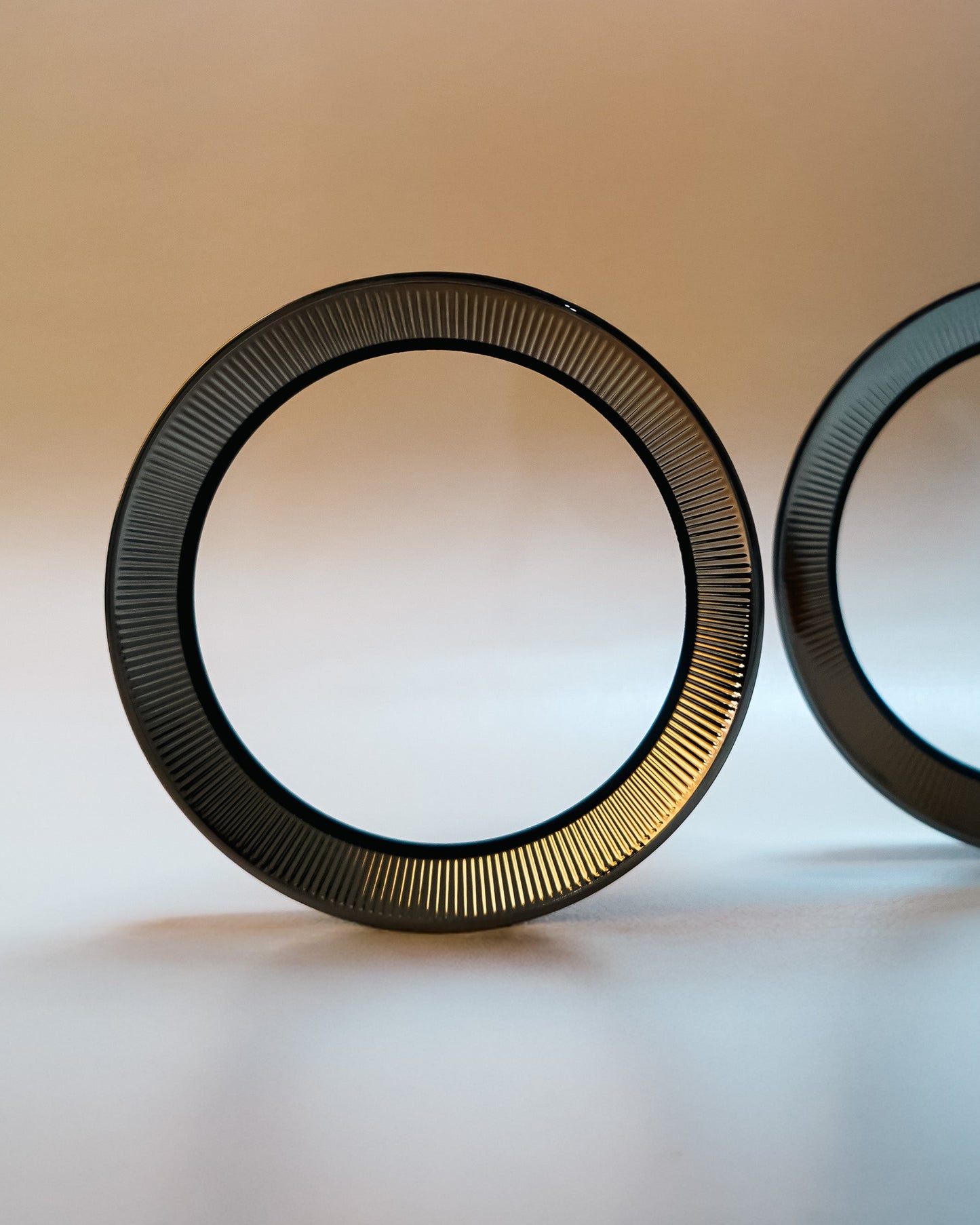 THE MIROR Lens