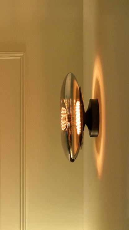 Cosmos R1 ✧✦ Wall Lamp