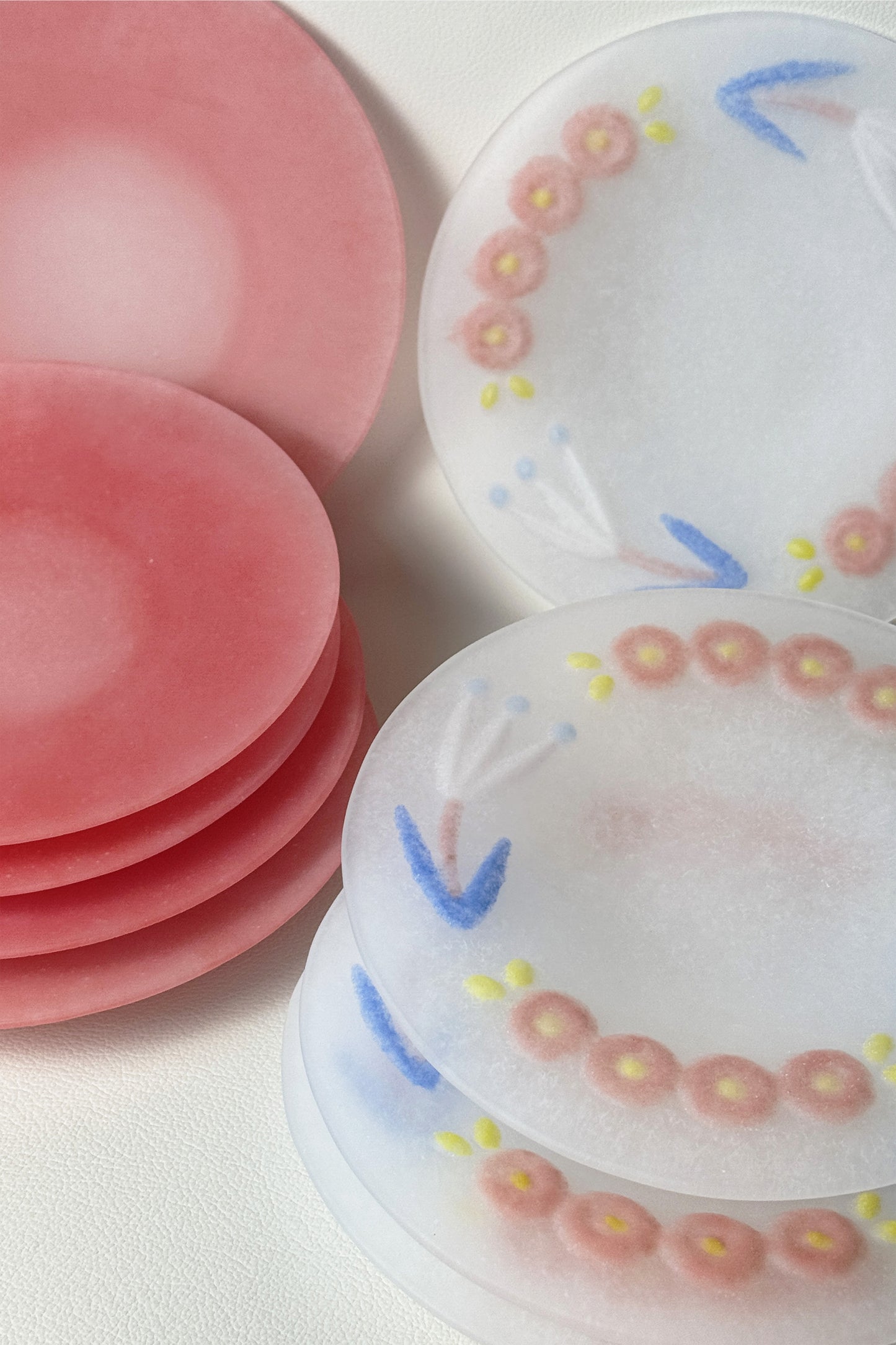 Mellow Artisan Glassware Plate Set